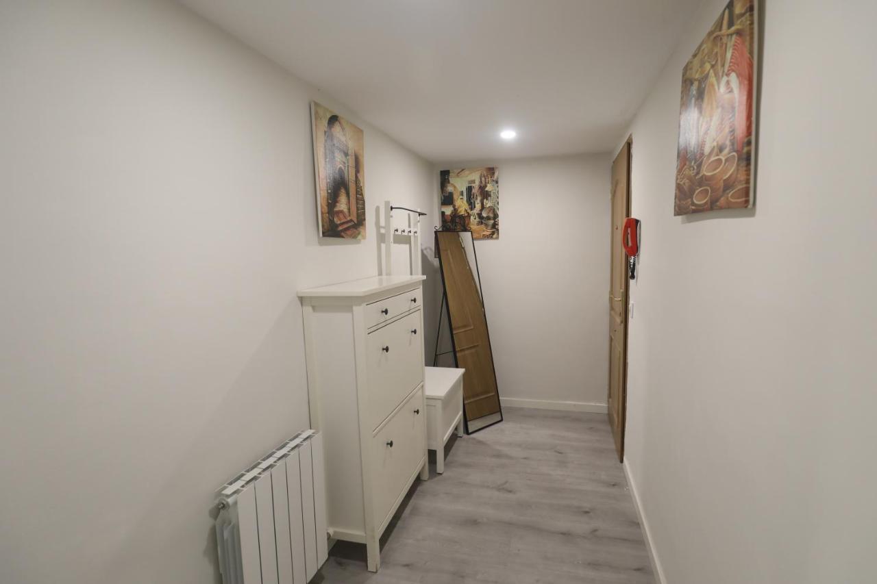 Nur Apartment Terrassa Exterior foto